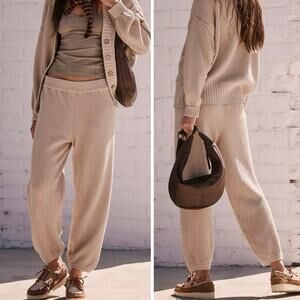 FP Beach Hailee Balloon Sweater Knit Pants Size XS Lounge Beachy Boho Resort